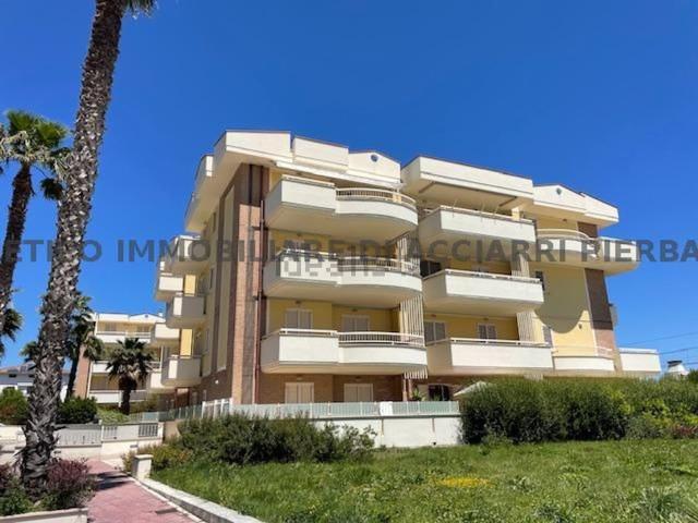 Appartamento in vendita a Marano, Marche