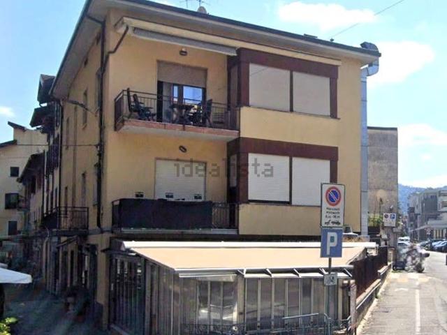 Appartamento in vendita a Comunità Montana Valli del Verbano, Luino