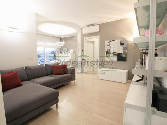 Appartamento in vendita a Santa Valeria, Seregno