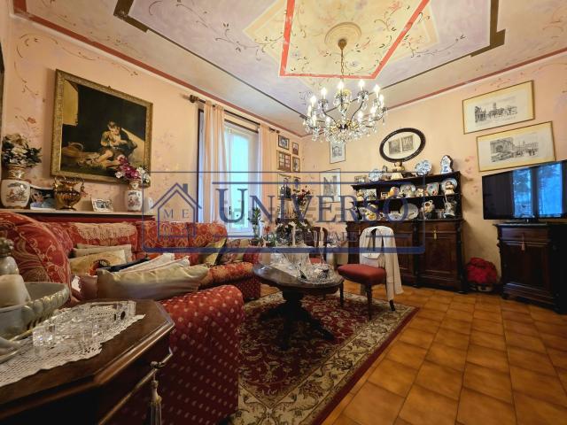Appartamento in vendita a Voghera, Lombardia