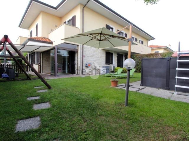 Appartamento in vendita a Sedriano, Lombardia