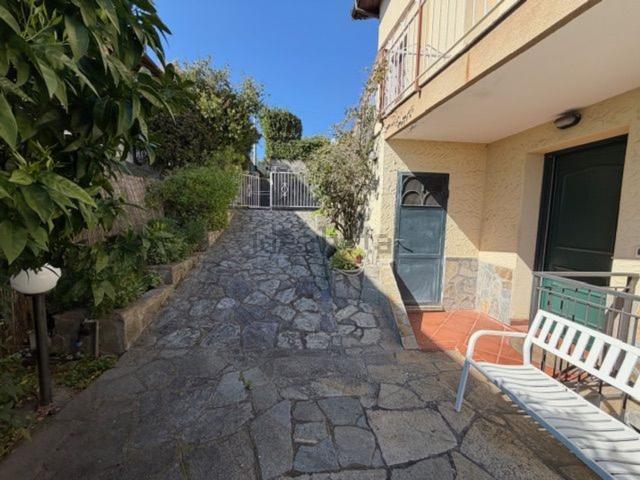 Appartamento in vendita a Boissano, Liguria