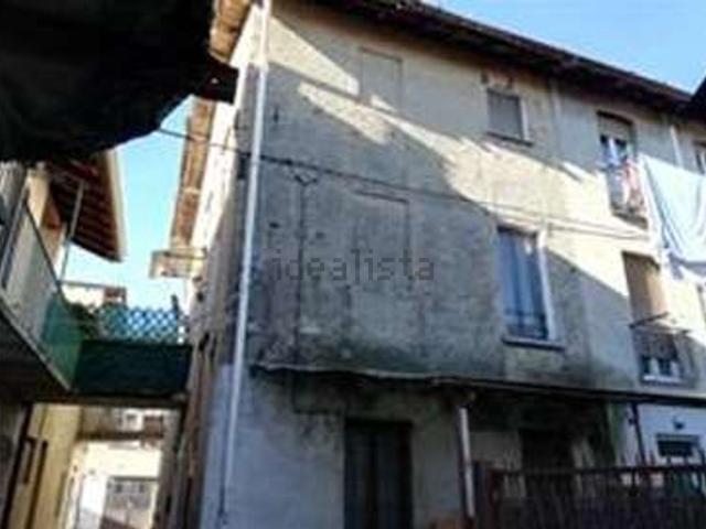 Appartamento in vendita a Besana In Brianza, Lombardia