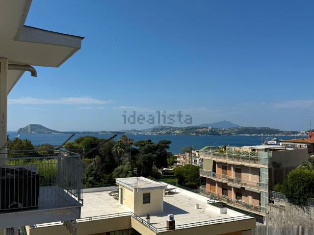 Appartamento in vendita a Pozzuoli