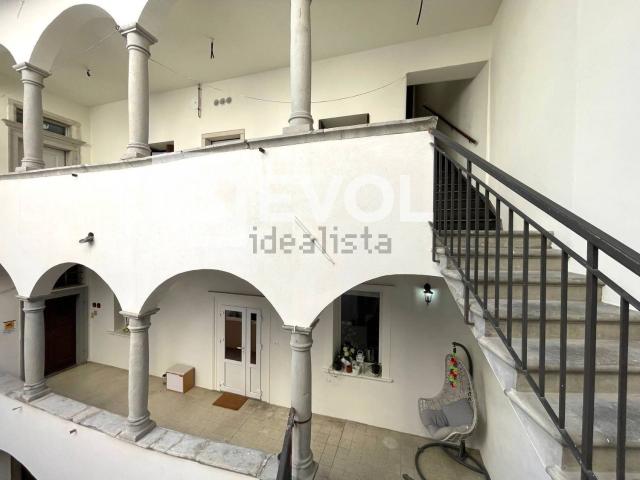 Appartamento in vendita a Borgo Grazzano, Reana Del Roiale