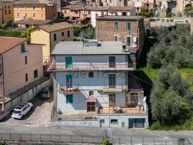 Appartamento in vendita a Castelnuovo Di Farfa, Lazio