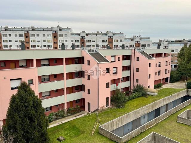Appartamento in vendita a Assago, Lombardia