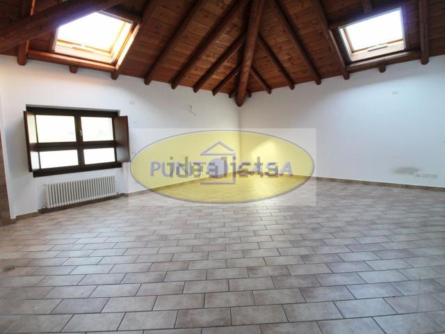 Appartamento in vendita a San Colombano Al Lambro, Lombardia