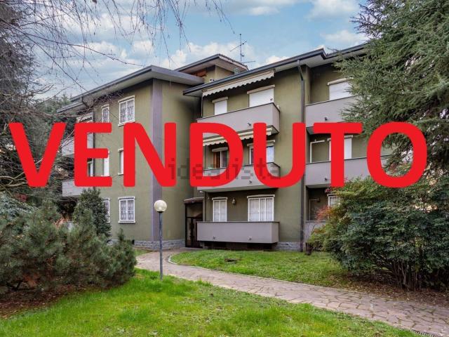 Appartamento in vendita a Burago Di Molgora, Lombardia