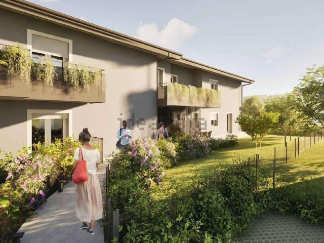 Appartamento in vendita a Sud, Brenzone