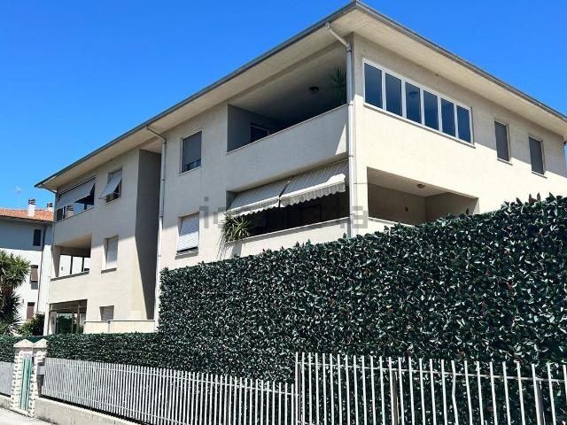 Appartamento in vendita a Marche, Ancona