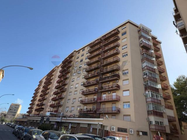 Appartamento in vendita a IV Circoscrizione, Palermo