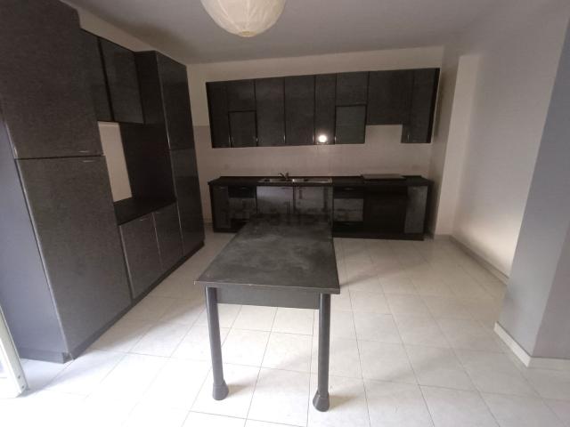 Appartamento in vendita a Piedimonte Etneo, Catania