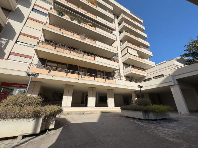 Appartamento in vendita a Sant'Avendrace-Santa Gilla, Cagliari