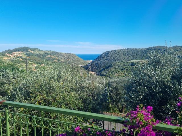 Appartamento in vendita a Gorra, Finale Ligure