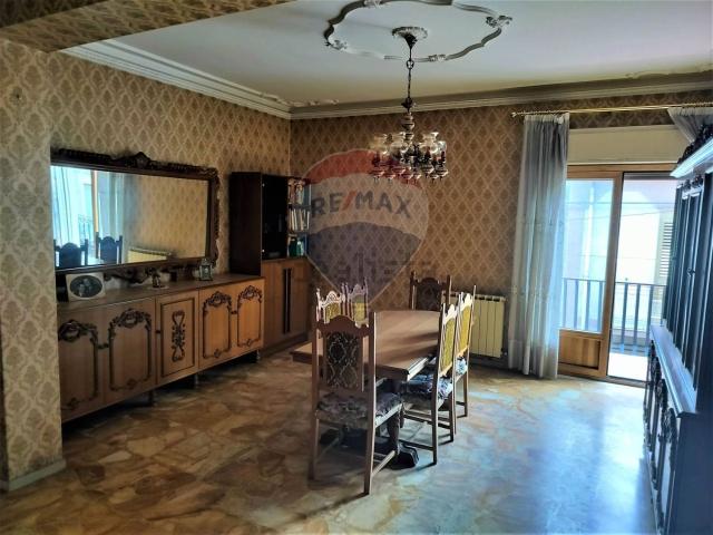Appartamento in vendita a Quartiere Santa Maria, Randazzo
