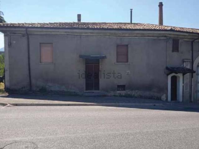 Appartamento in vendita a Isernia, Molise