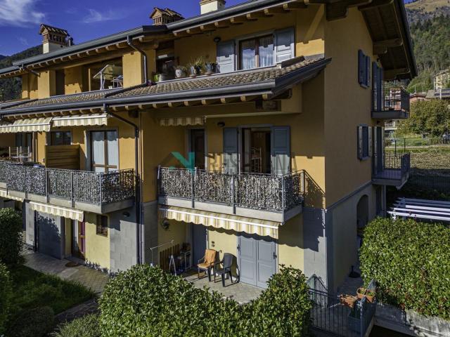 Appartamento in vendita a Rovetta, Lombardia