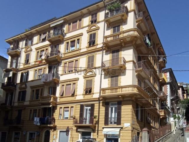 Appartamento in vendita a Vicci, La Spezia