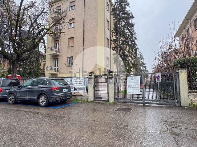 Appartamento in vendita a Sant'Agostino città-Porta Castello, Re