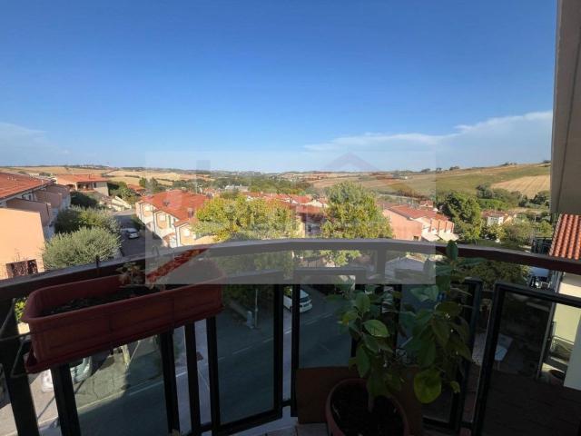 Appartamento in vendita a Monteciccardo, Marche