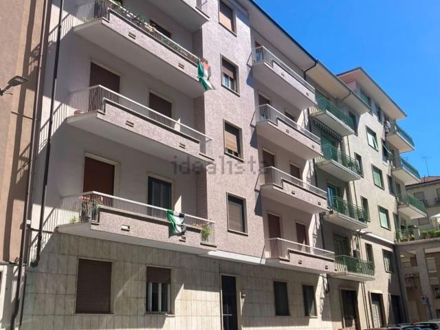 Appartamento in vendita a Cuneo Centro, Piemonte