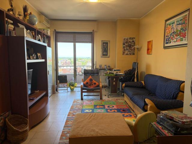 Appartamento in vendita a Mortara, Pavia