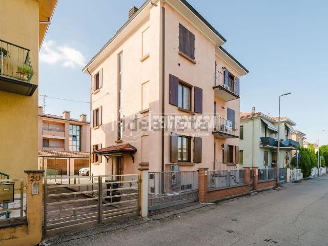 Appartamento in vendita a Ponte Taro, Noceto