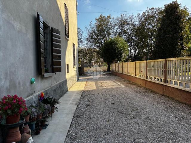 Appartamento in vendita a Pegognaga, Lombardia