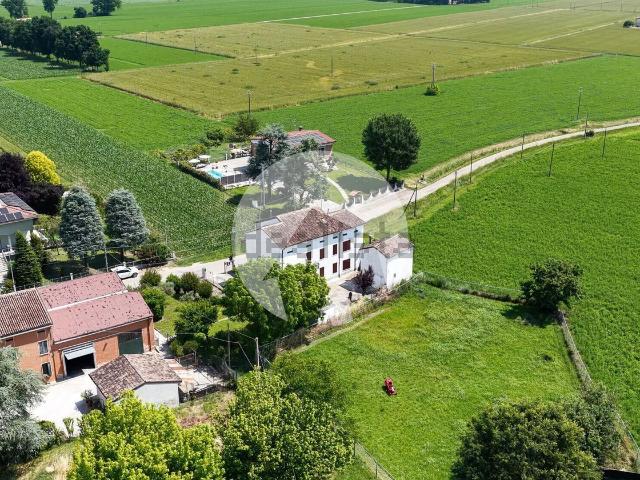Appartamento in vendita a Bassa Reggiana, Re