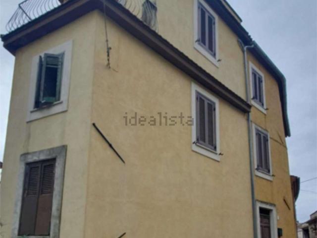 Appartamento in vendita a Torrice, Lazio