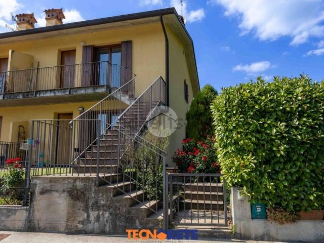 Appartamento in vendita a Lugo Di Vicenza, Veneto