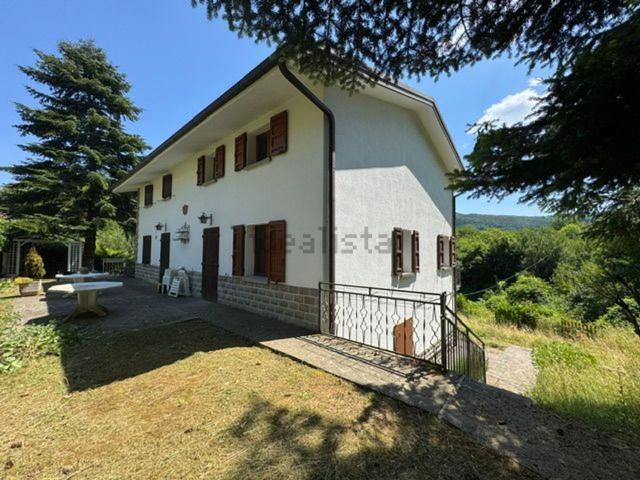 Appartamento in vendita a Unione dell'Appennino Bolognese, San Benedetto Val Di Sambro