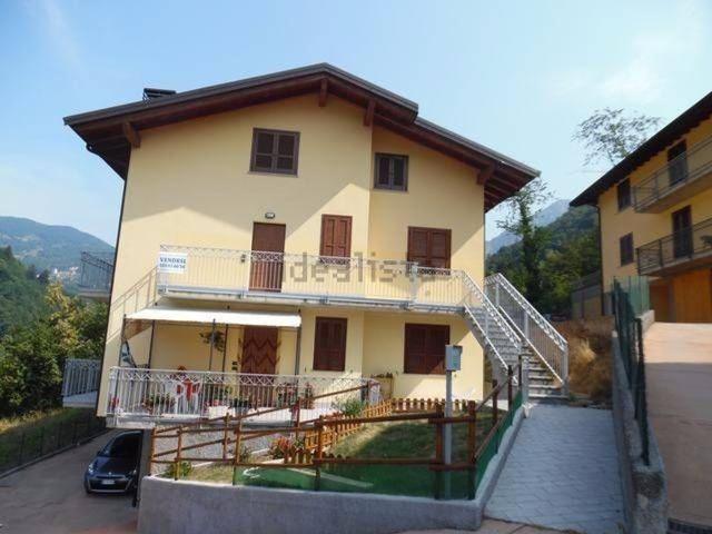 Appartamento in vendita a Comunità Montana della Valle Brembana, Val Brembilla