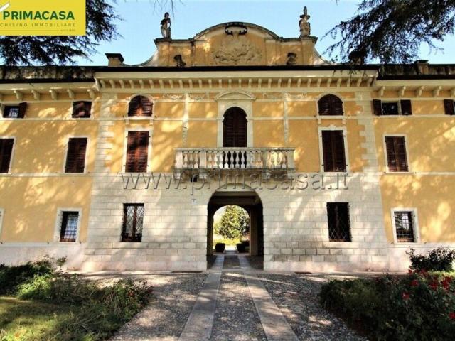 Attico in vendita a Domegliara, Sant'ambrogio Di