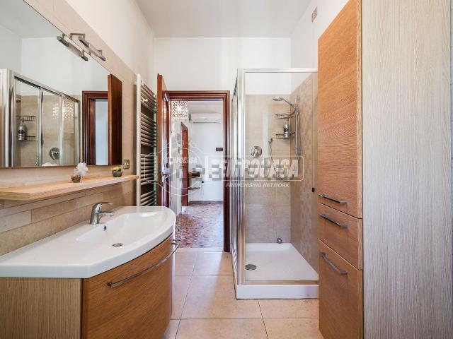 Appartamento in vendita a Pianura Reggiana, Re