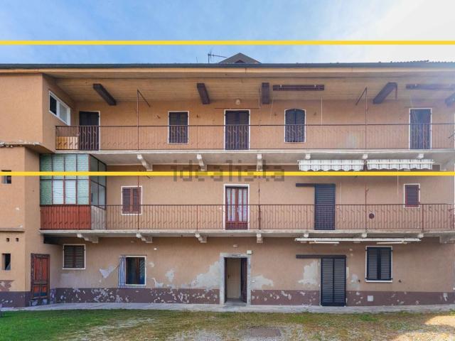 Appartamento in vendita a Gattico, Novara