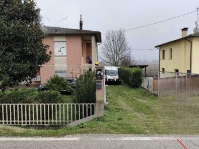 Appartamento in vendita a Ferrara, Reggio Emilia