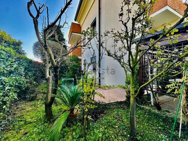 Appartamento in vendita a Monterosso, Abano Terme Bagni