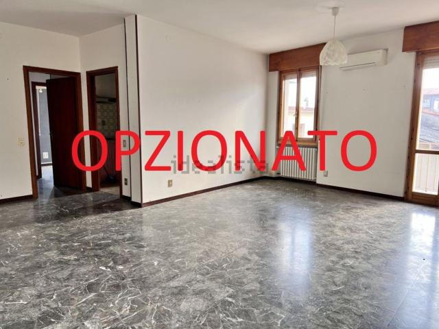 Appartamento in vendita a Sud-Ovest, Brenzone