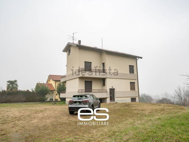 Appartamento in vendita a Oriano, Cassago Brianza