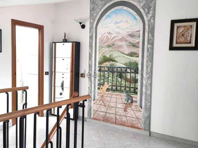 Appartamento in vendita a Verderio, Lecco