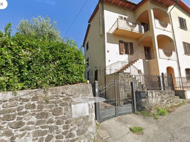 Appartamento in vendita a Vernio