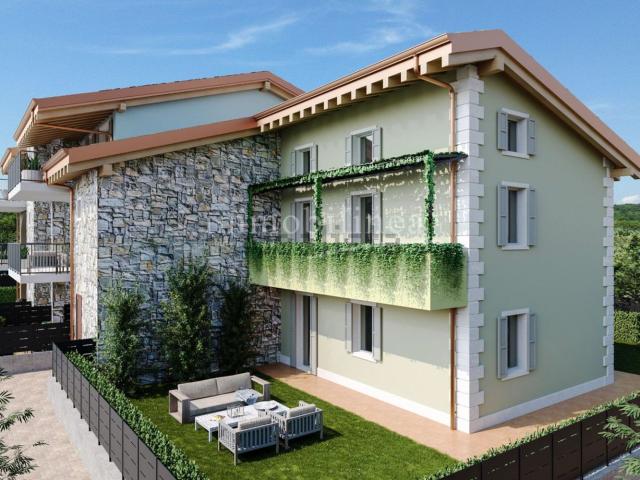 Appartamento in vendita a Costermano, Veneto