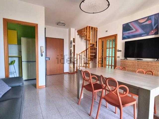 Appartamento in vendita a Piattoni, Marche