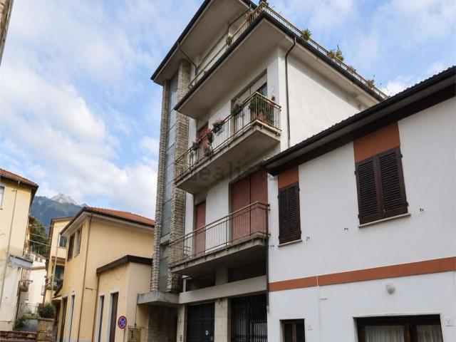 Appartamento in vendita a Capanne, Montignoso