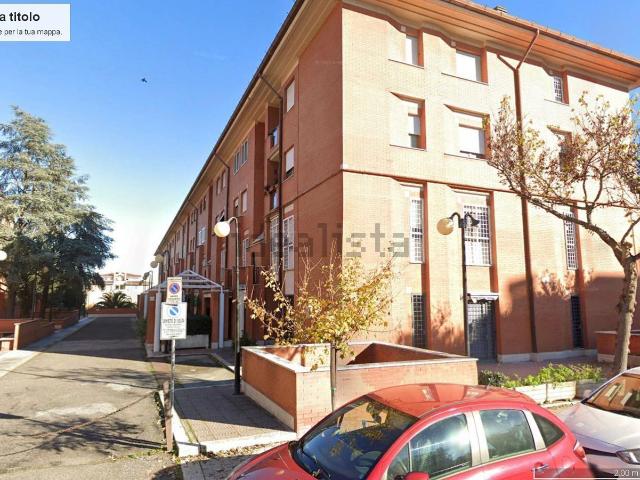 Appartamento in vendita a Osteria del Curato, Roma Capitale