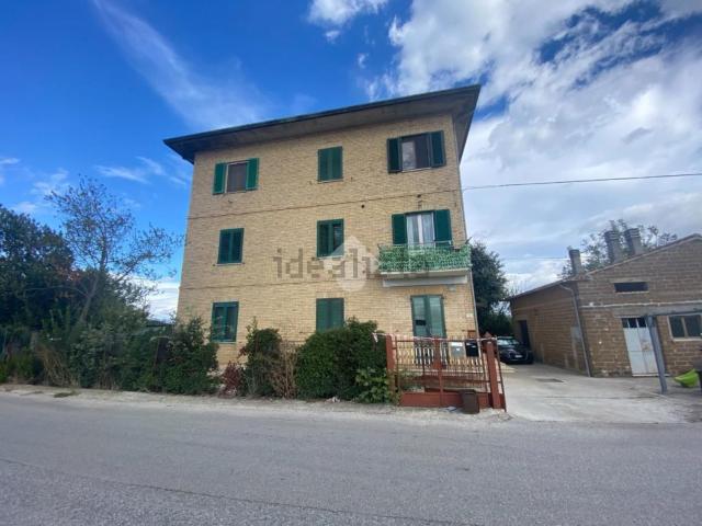 Appartamento in vendita a Bastia Umbra, Umbria