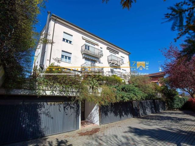 Appartamento in vendita a Cantù, Lombardia