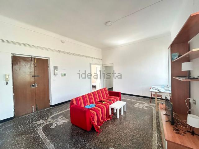 Appartamento in vendita a Sampierdarena, Genova